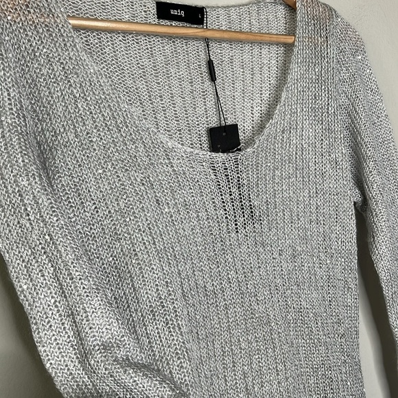 Uniq Chaser Silver Knit Sweater with Keyhole Back Size Large NWT! - Picture 3 of 7